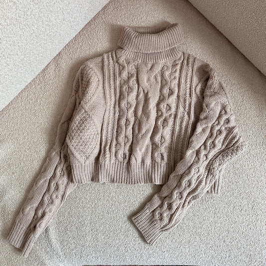 Cropped cable knit