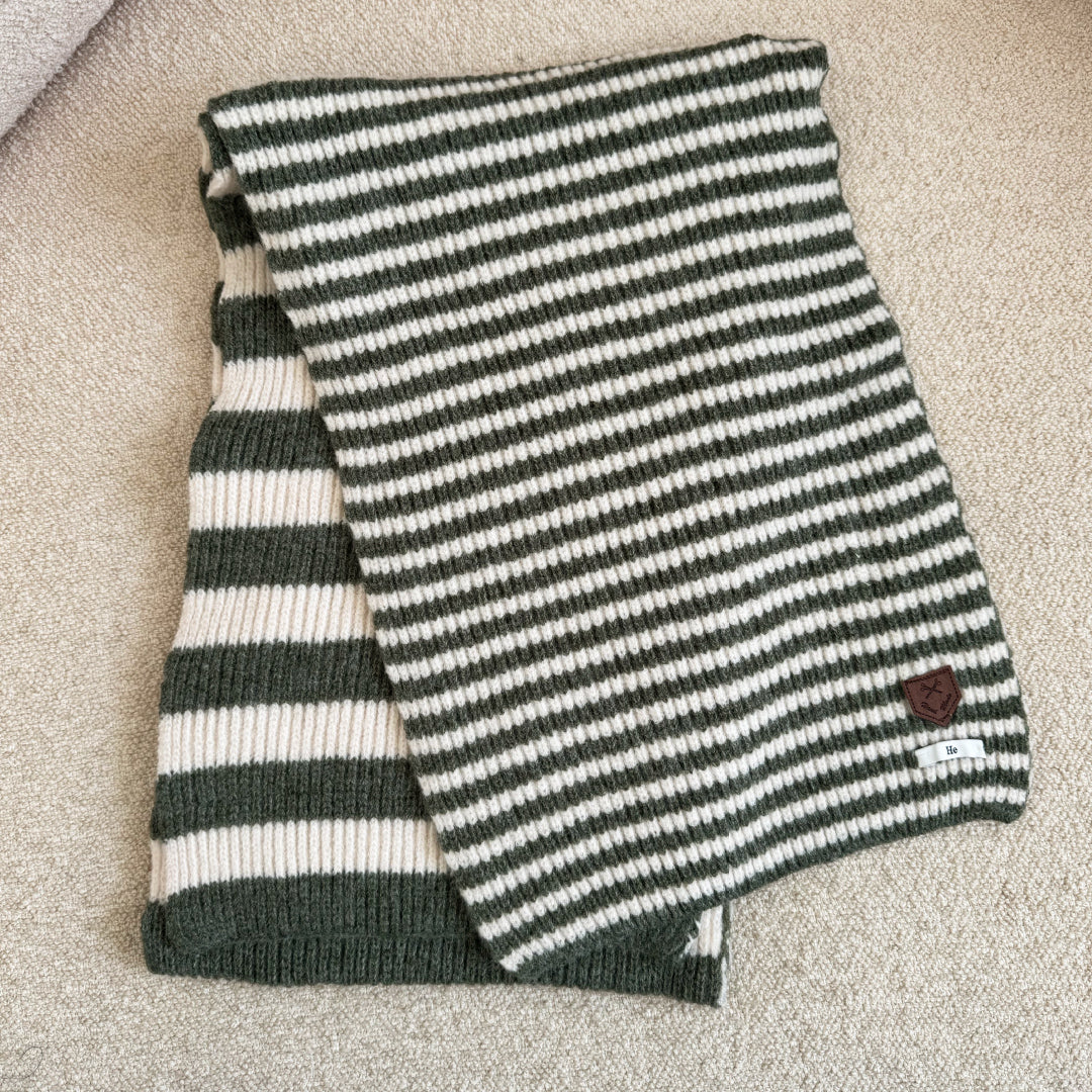 Green stripy scarf