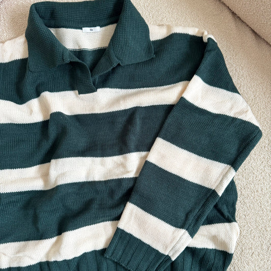 Green stripe collar jumper