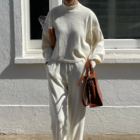 White washed ribbed trousers